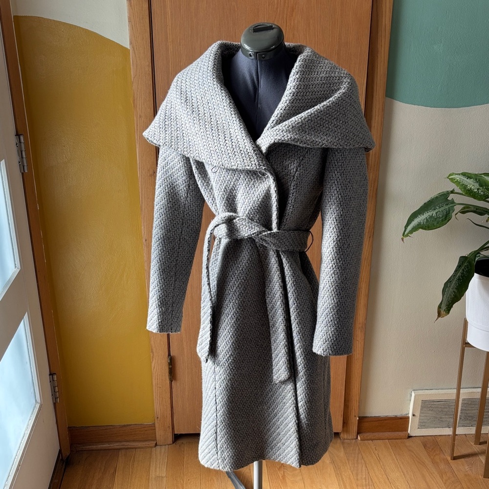 Liz Claiborne Gray Knit Coat